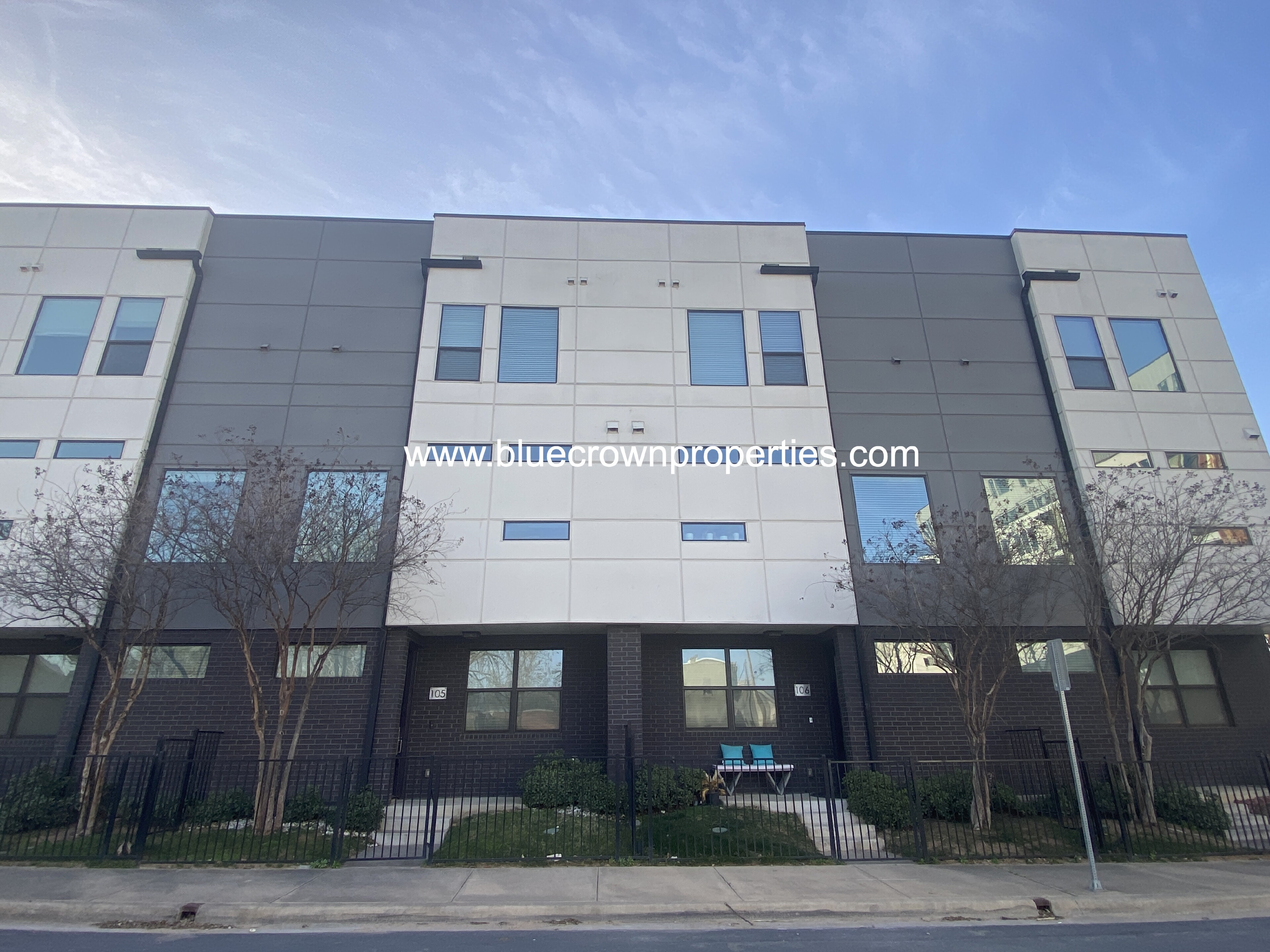 1625 Hickory Street #105