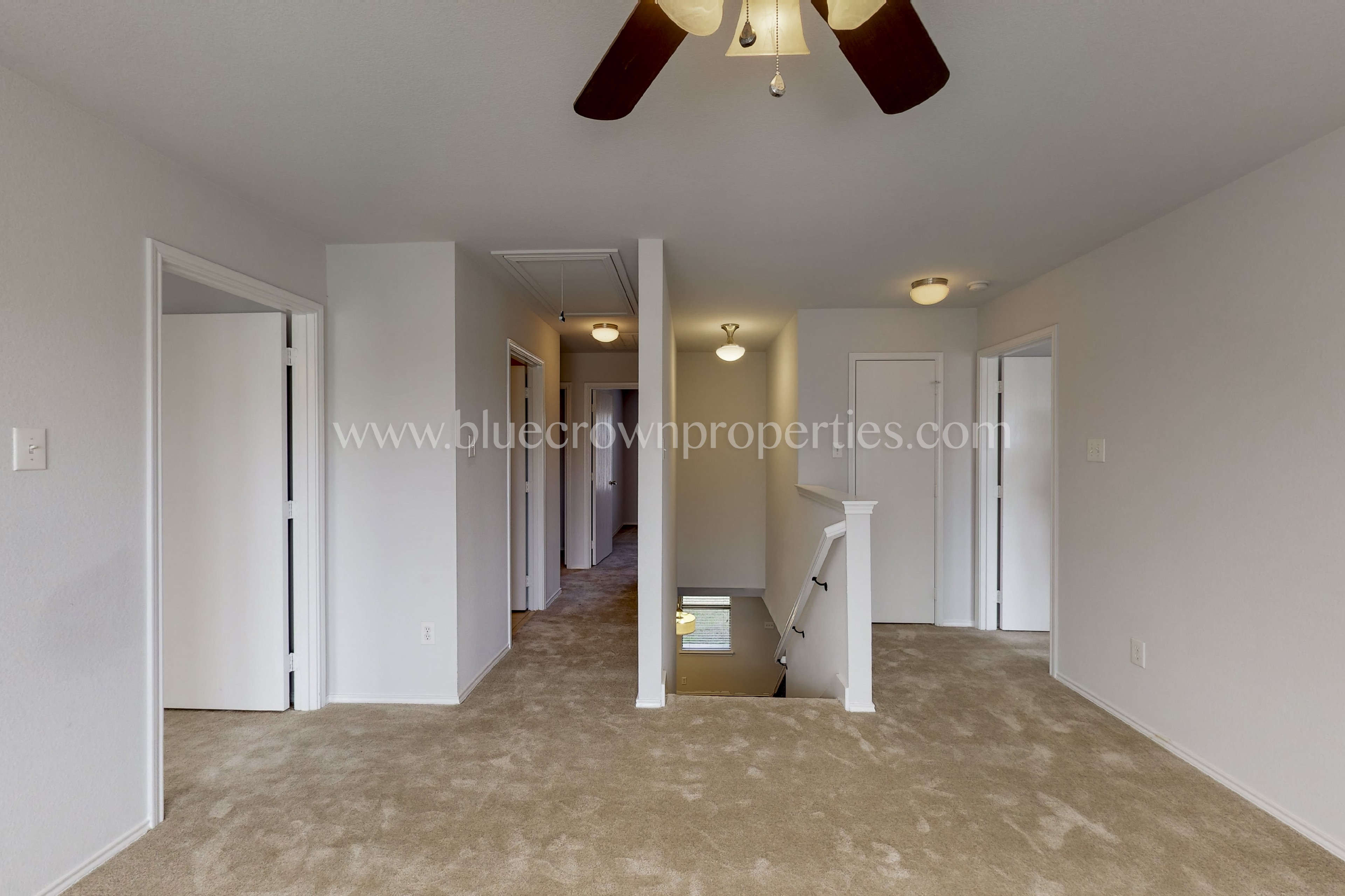 3208 Grant St — property photo 3