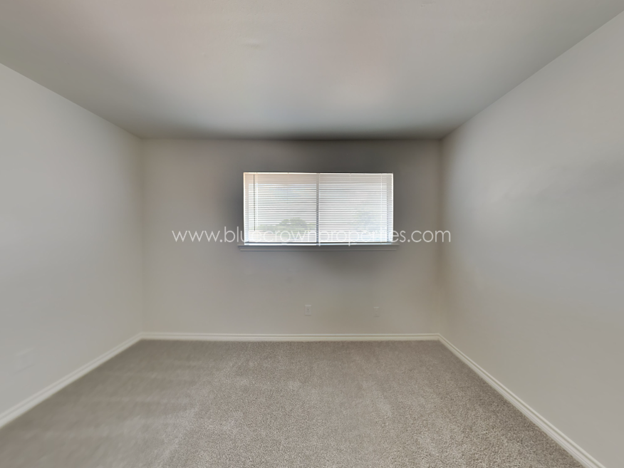 1804 Bristol Cove — property photo 2