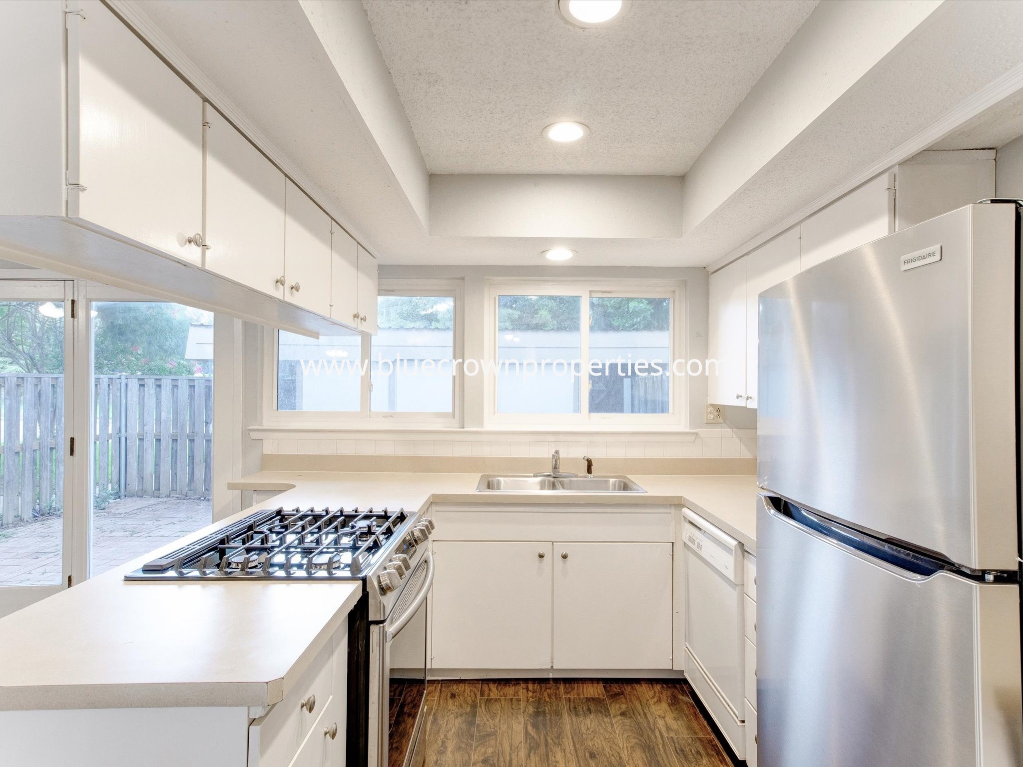 462 Westview Terrace — property photo 5