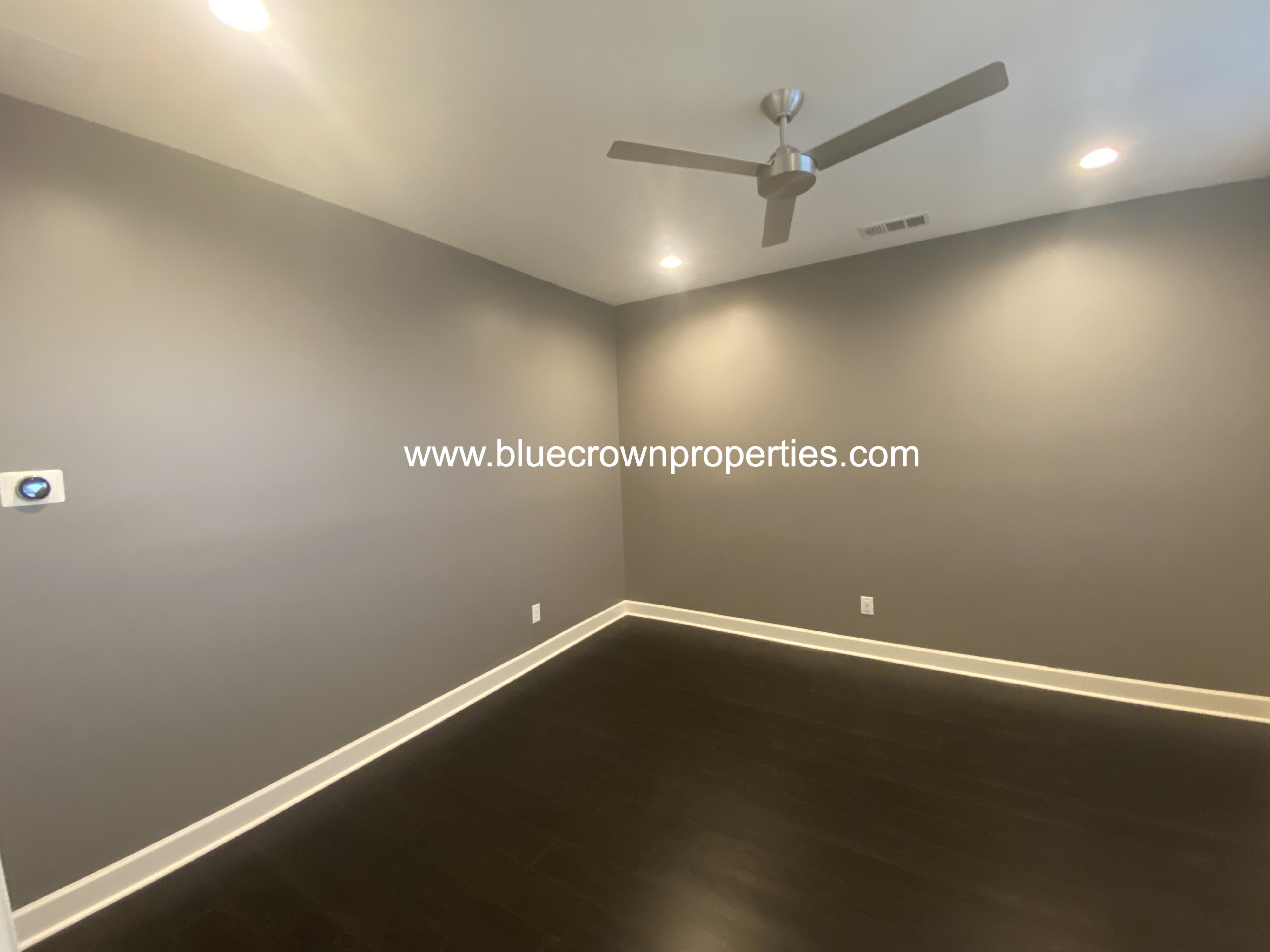 1625 Hickory Street #105 — property photo 4