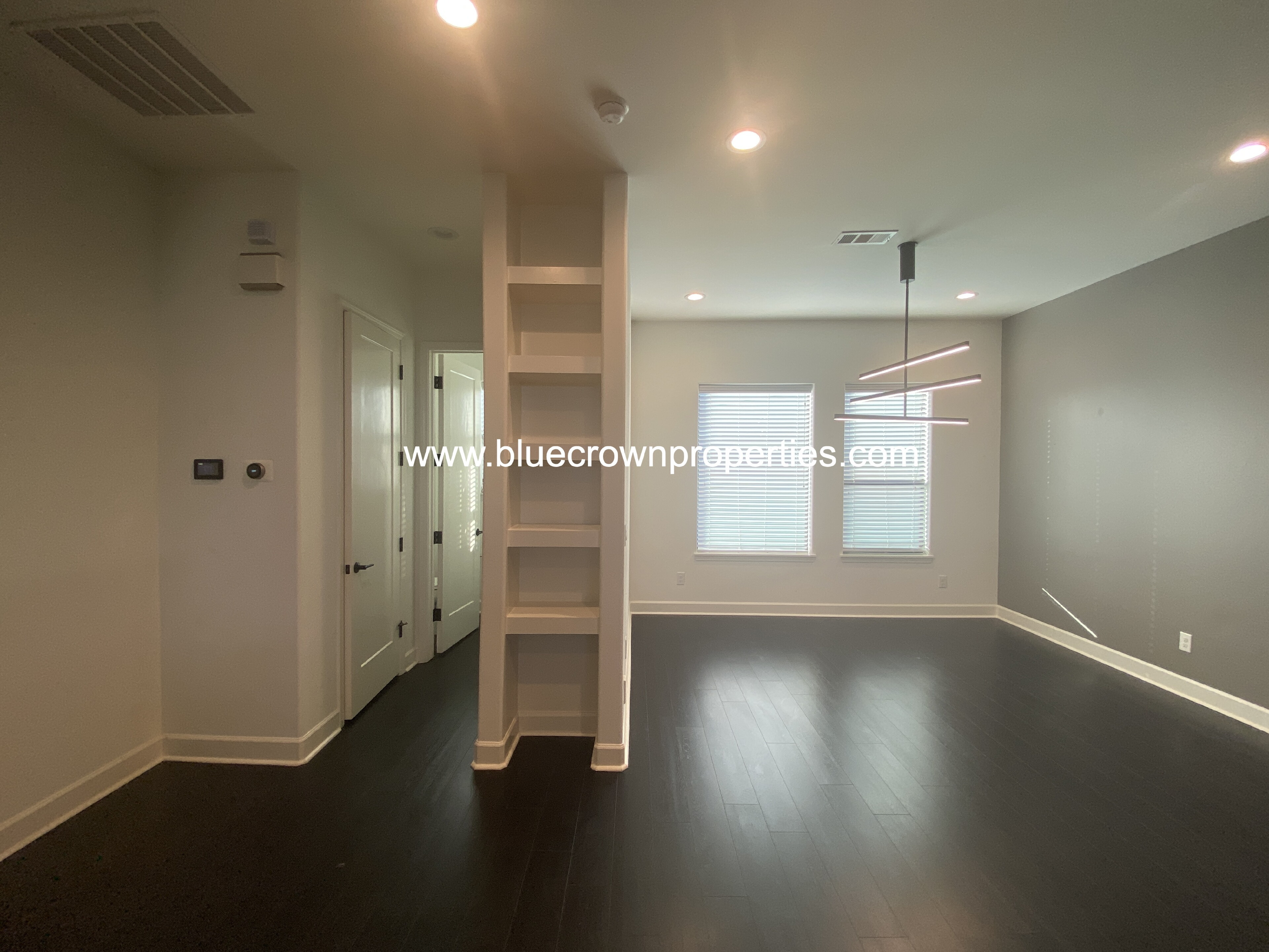 1625 Hickory Street #105 — property photo 5
