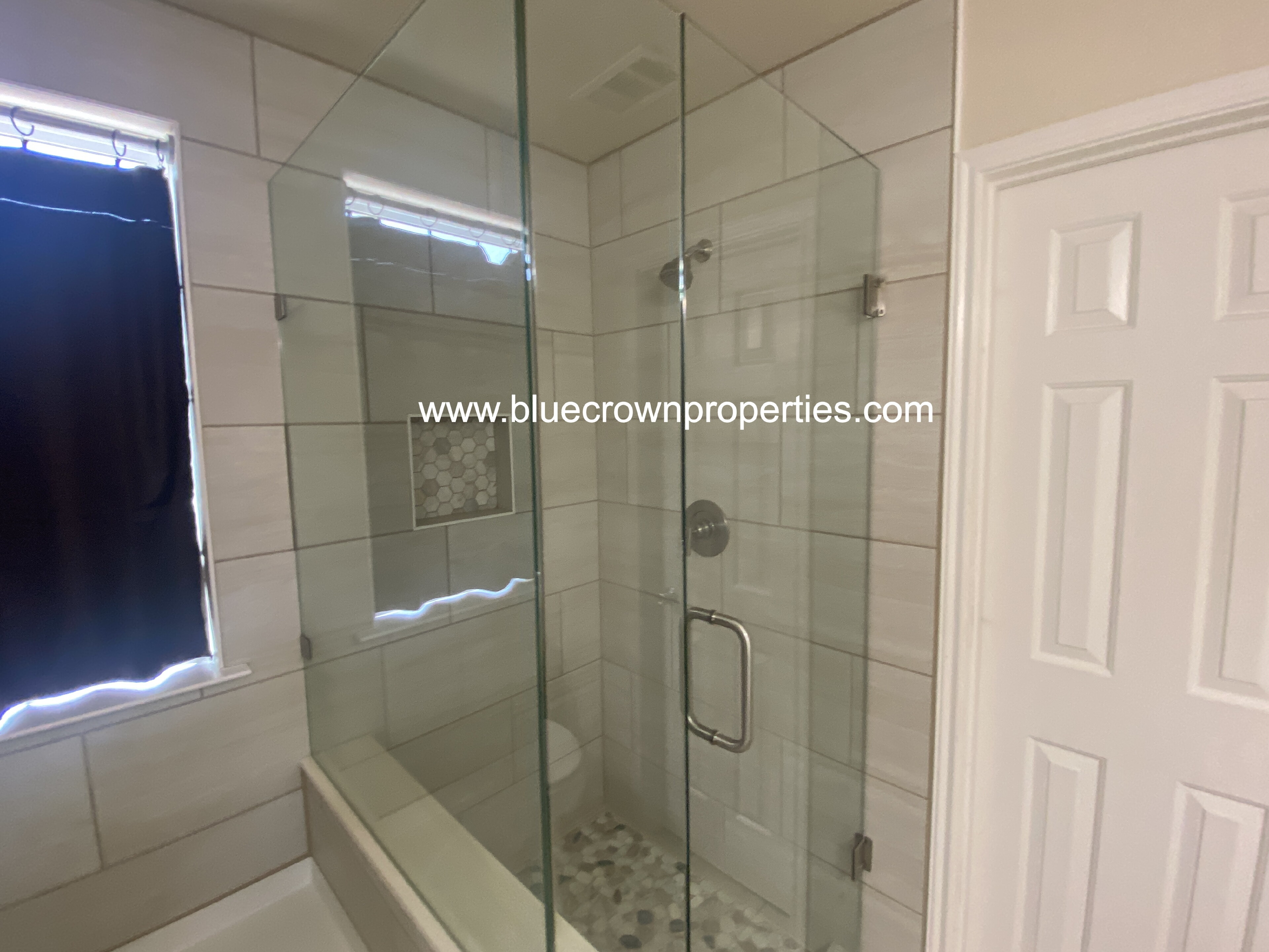 10133 Coolidge Dr — property photo 2