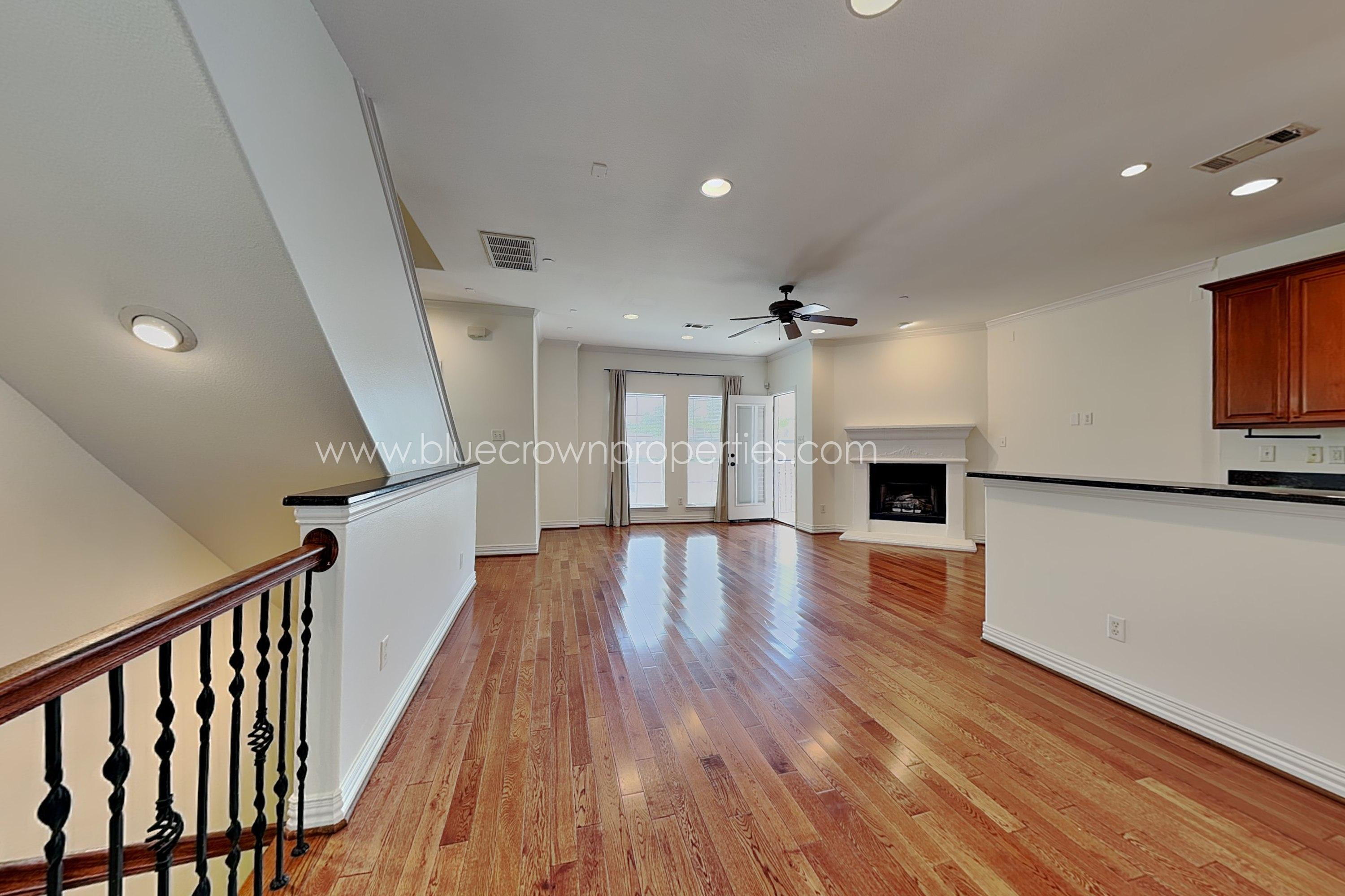 6121 Oram Street unit a — property photo 4