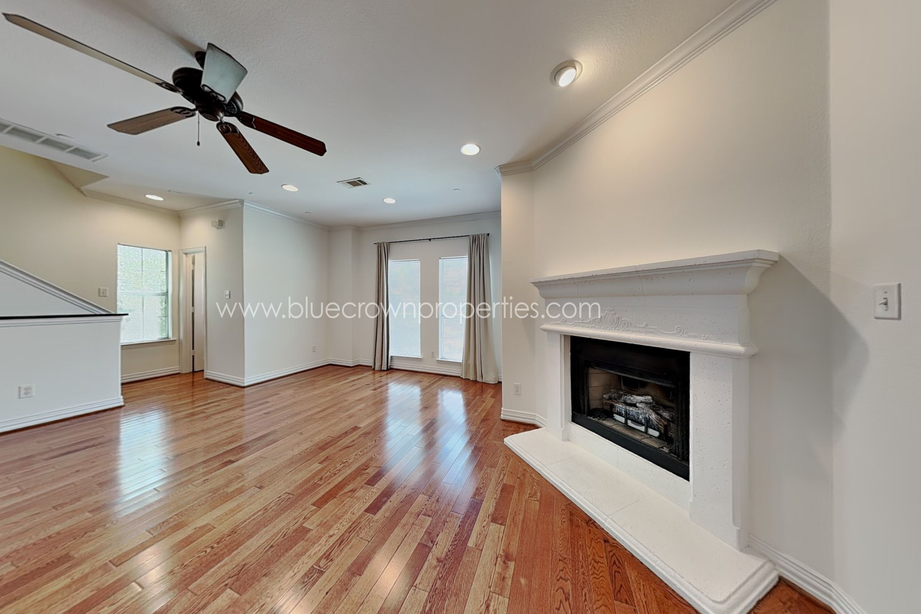 6121 Oram Street unit a — property photo 5